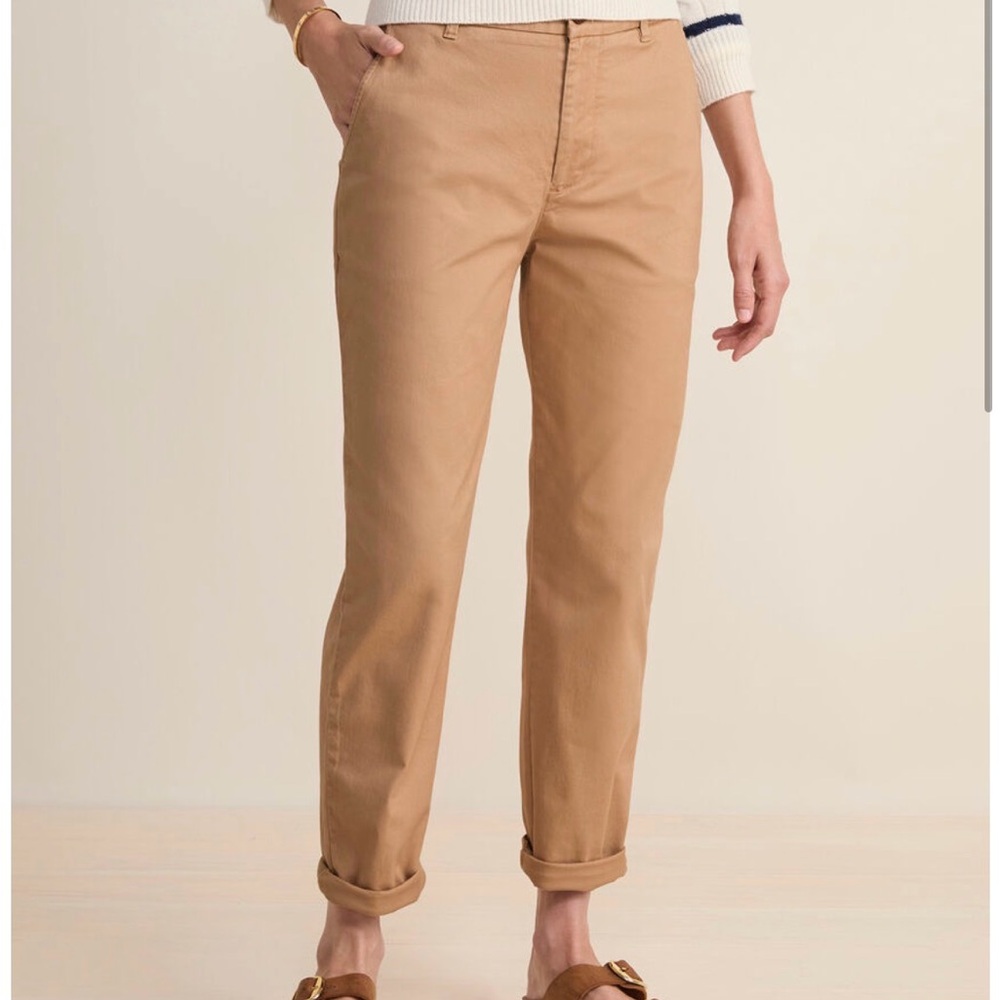 Vineyard Vines Women's Classic Tan Trousers